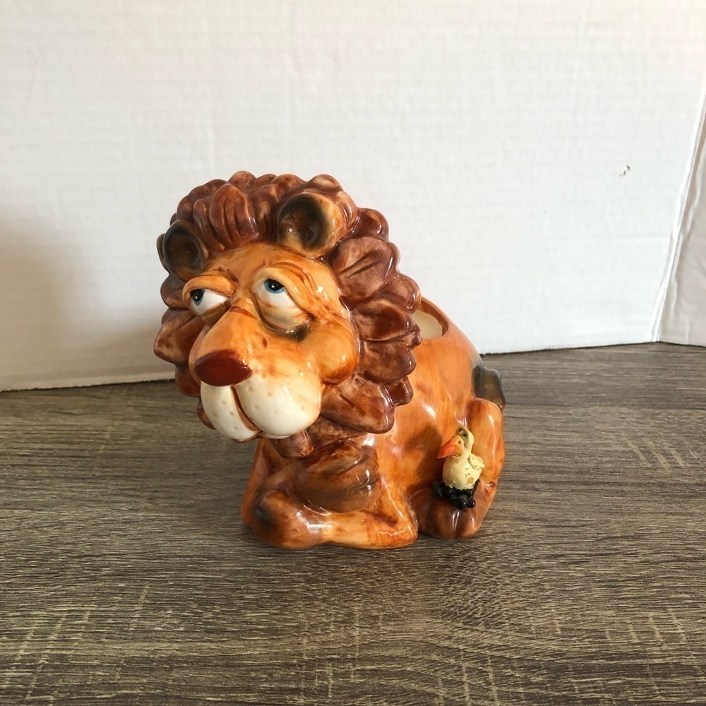 Douglas Lion Candle Holder